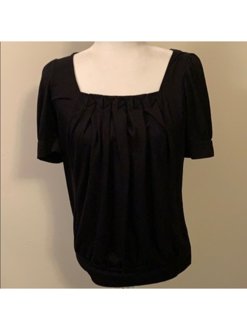 Isabella Rodriguez top